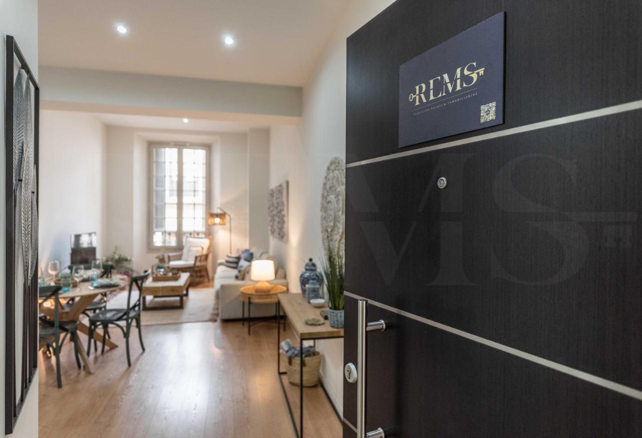 Dreamy Mediterranean Apartment With Parking - Center By Rems 말라가 외부 사진