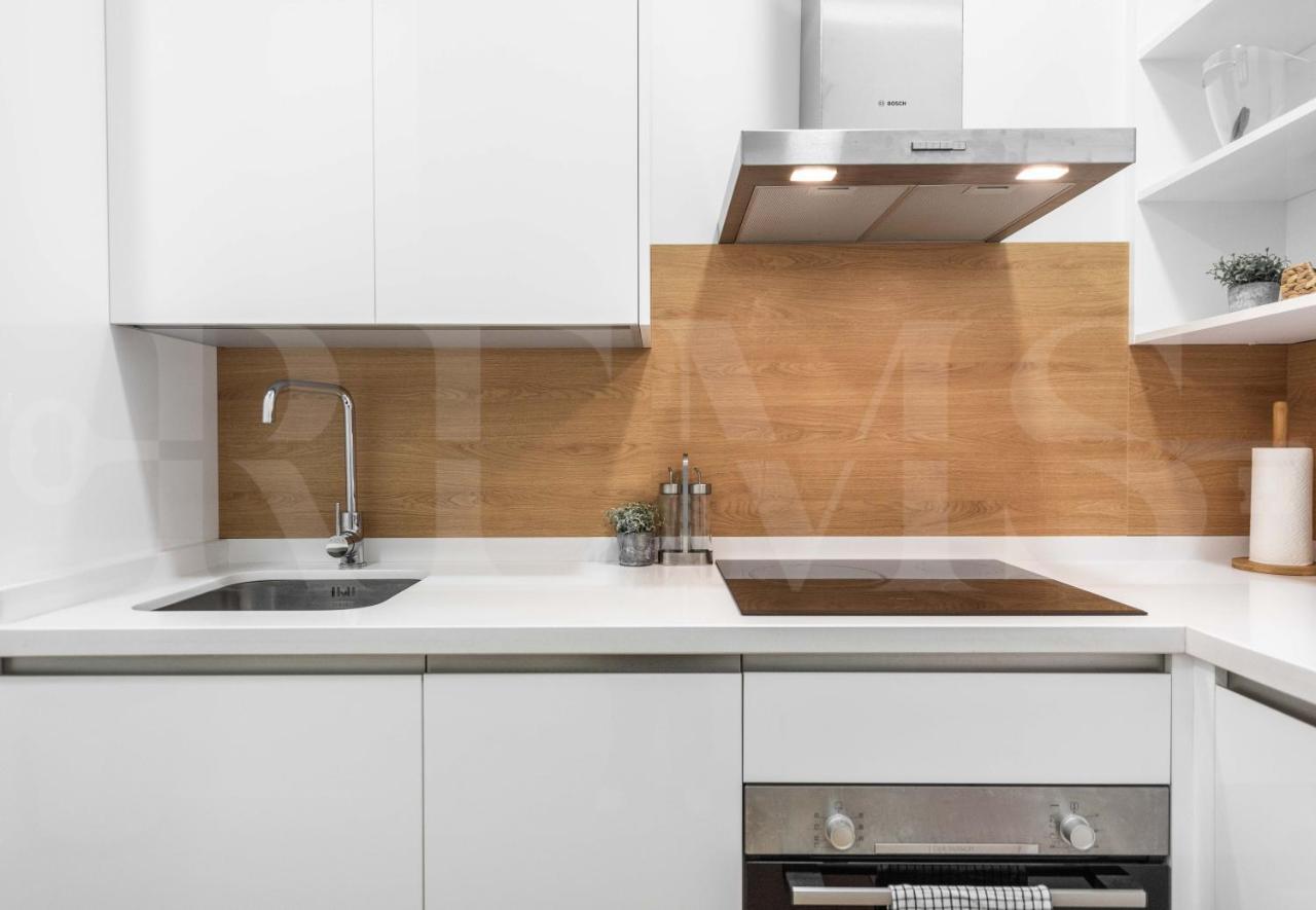 Dreamy Mediterranean Apartment With Parking - Center By Rems 말라가 외부 사진
